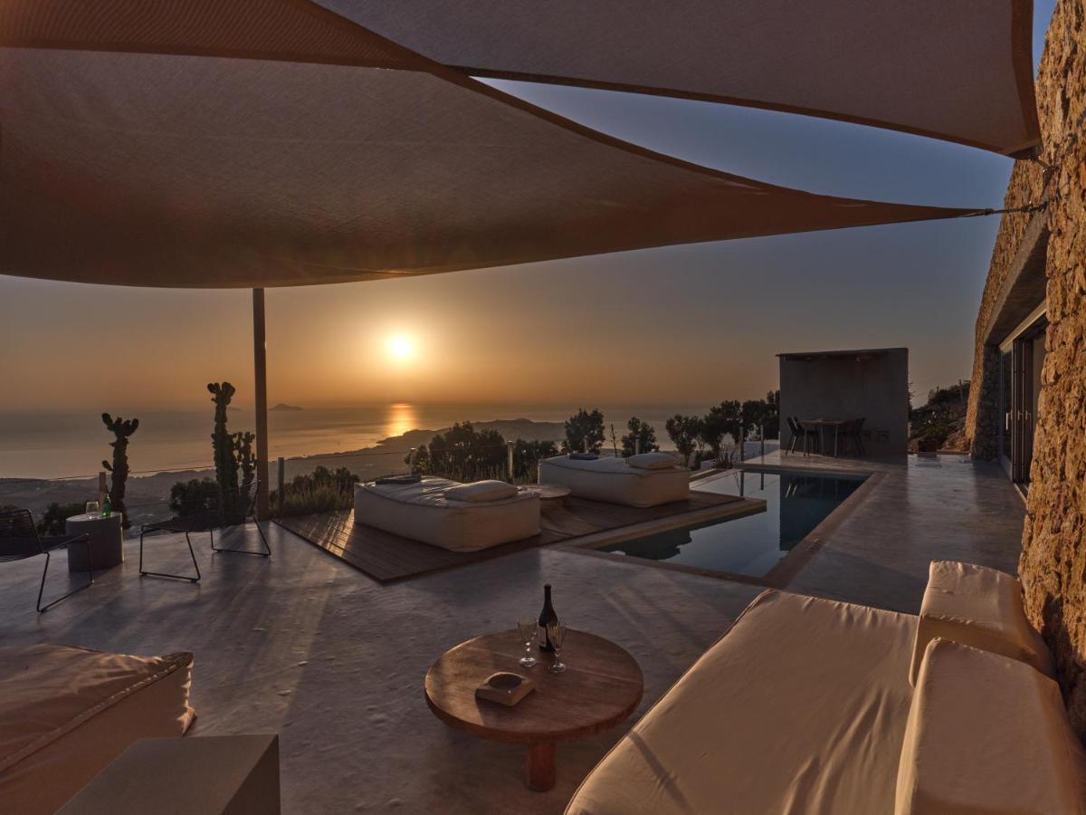 Апартаменти Santorini Heights Pyrgos Kallistis Екстер'єр фото