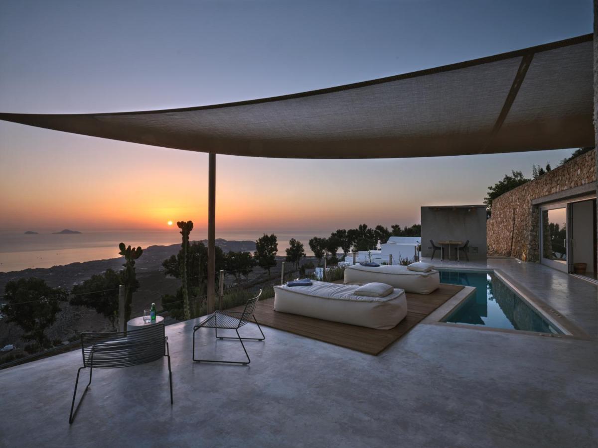 Апартаменти Santorini Heights Pyrgos Kallistis Екстер'єр фото