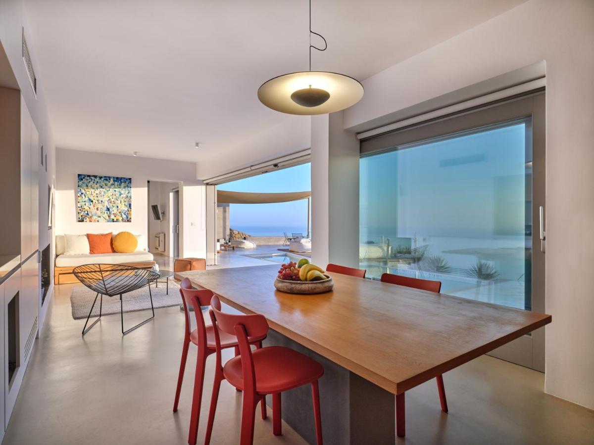 Апартаменти Santorini Heights Pyrgos Kallistis Екстер'єр фото