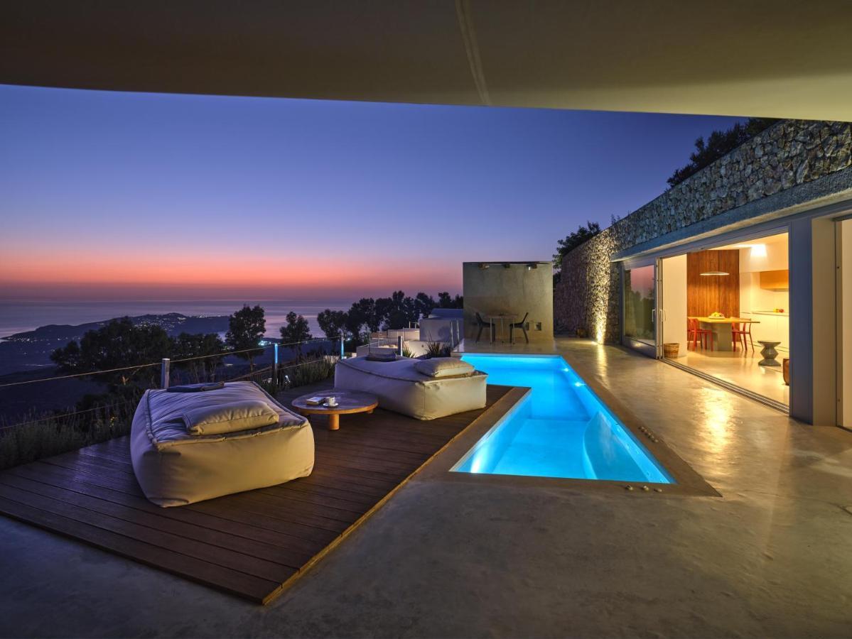 Апартаменти Santorini Heights Pyrgos Kallistis Екстер'єр фото