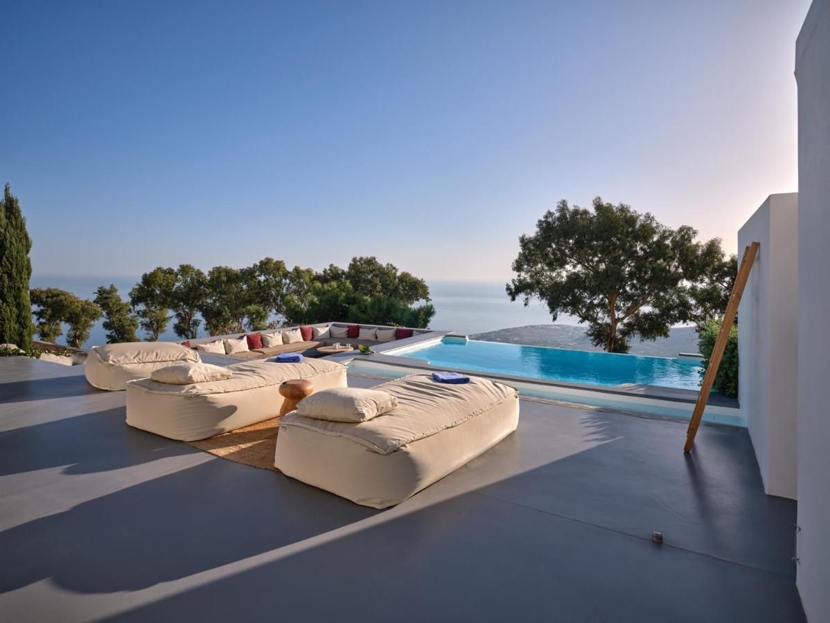 Апартаменти Santorini Heights Pyrgos Kallistis Екстер'єр фото